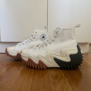 converse run star hike motion